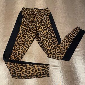 Nike Girls Leopard-Print Leggings with Black Side Panels